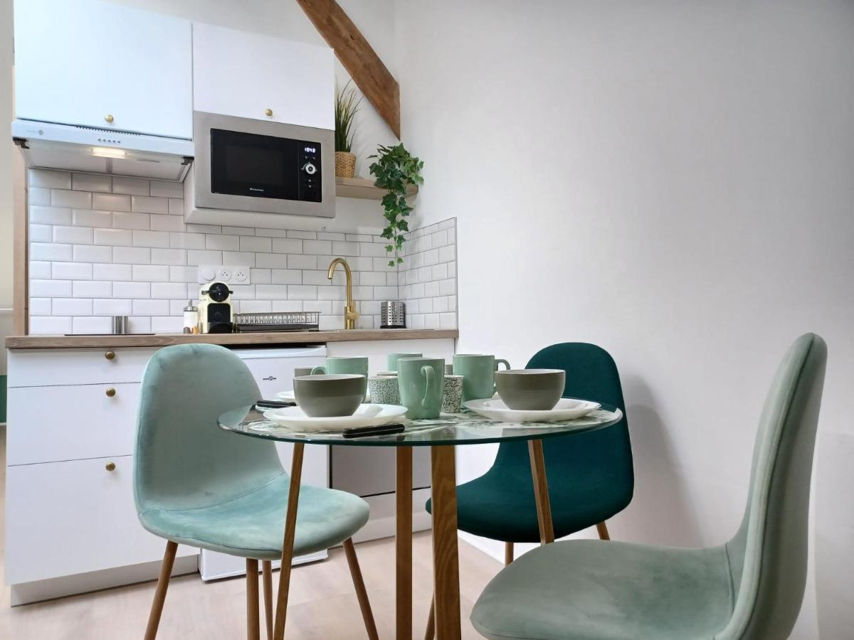Апартаменты #Seasons. 2' From Av Champagne. Design Cocoonig. New Эперне Экстерьер фото